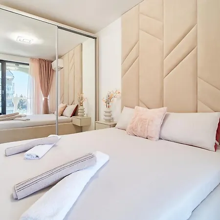 Apartamento Mediterranea Complex - Luxury With Sea & Pool View!