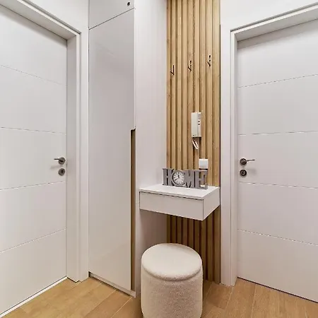 Apartamento Mediterranea Complex - Luxury With Sea & Pool View! Varna