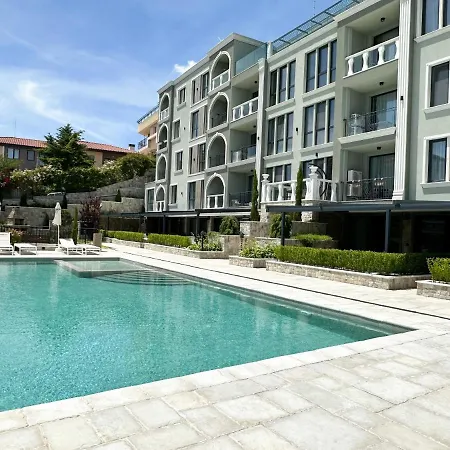 Mediterranea Complex - Luxury With Sea & Pool View! Apartment *