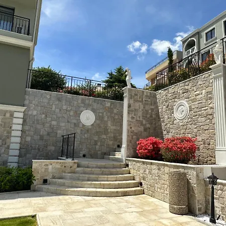 Apartamento Mediterranea Complex - Luxury With Sea & Pool View!