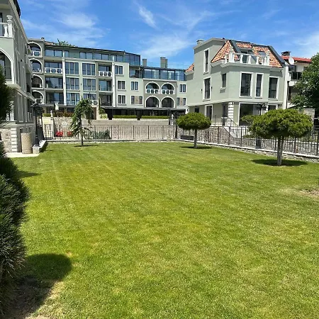 Apartment Mediterranea Complex - Luxury With Sea & Pool View! *