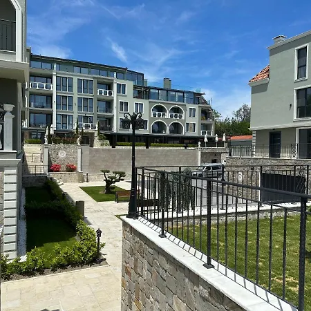 Apartamento Mediterranea Complex - Luxury With Sea & Pool View! Varna